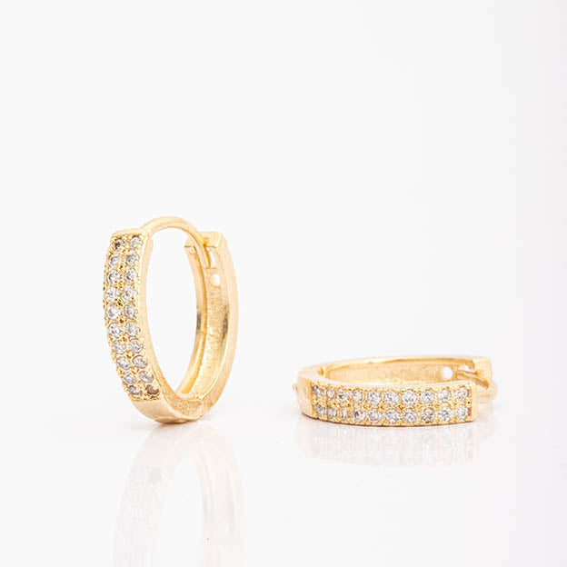 Argolinha com zirconia cravejada dourado G