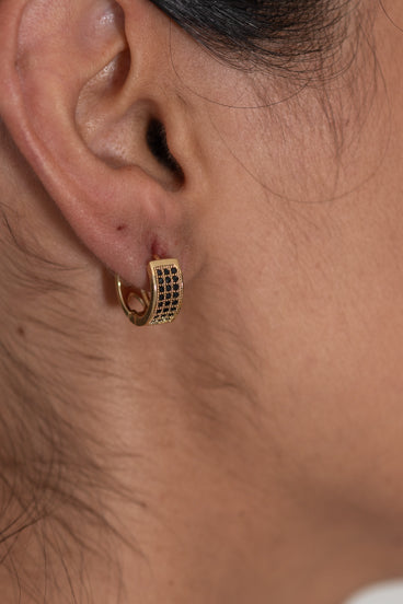 Argola Cristal Preto Folheada