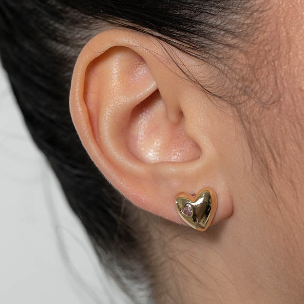 Brinco Coracao Metal com Ponto de Zirconia