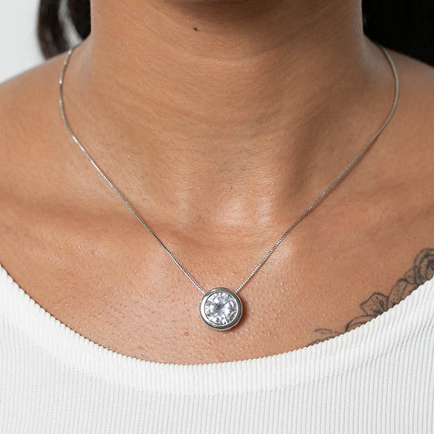 Colar Ponto de luz grande Prateado