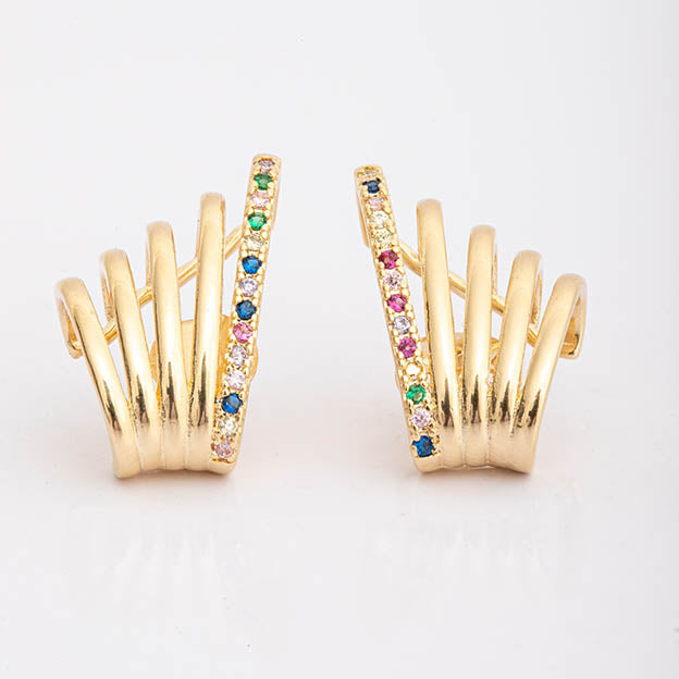 Brinco Ear hook Cravejado de zirconia dourado