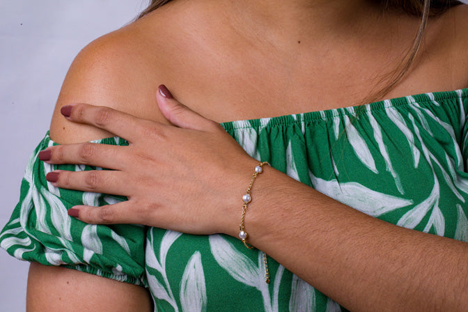 Pulseira Fina Folheado com Pérolas
