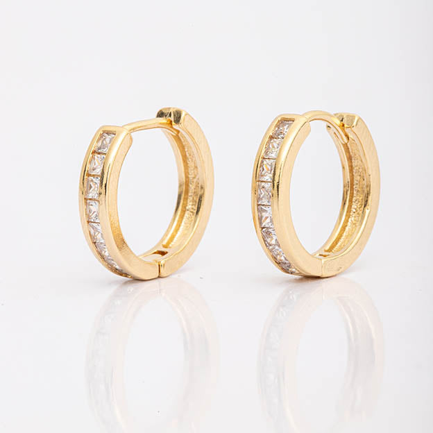 Argola Zirconia Navete Cristal e Colorida