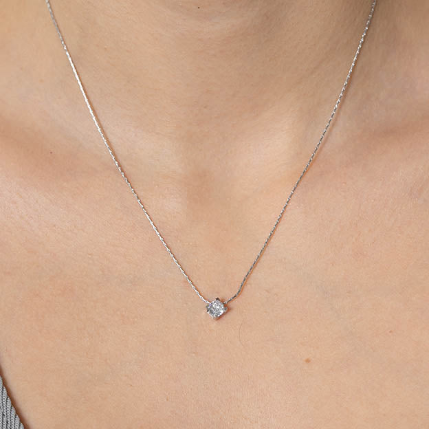 Colar Ponto de Luz Prateado