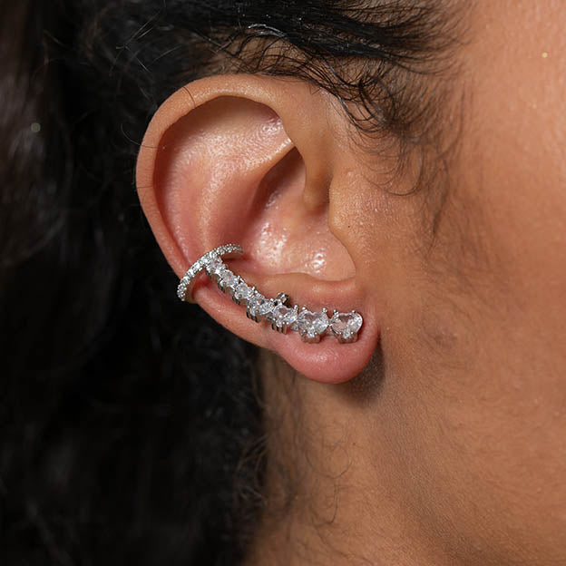 Brinco coracao zirconia ear cuff